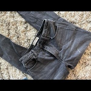 Abercrombie curve love. The skinny high rise